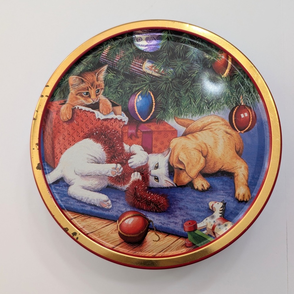 Vintage KelsenBisca Christmas Cookie Tin Kittens Puppy Holiday Storage Denmark
